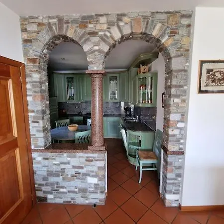 Apartament Casa Parido Livo (Lombardy)